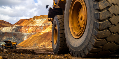 A complete guide to OTR and AG tire tread patterns.